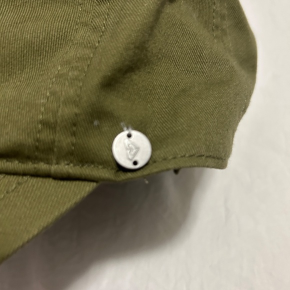 NWOT! Women's Roxy Olive/Pink Embroidered Ball Cap - -O/S - Picture 4 of 9